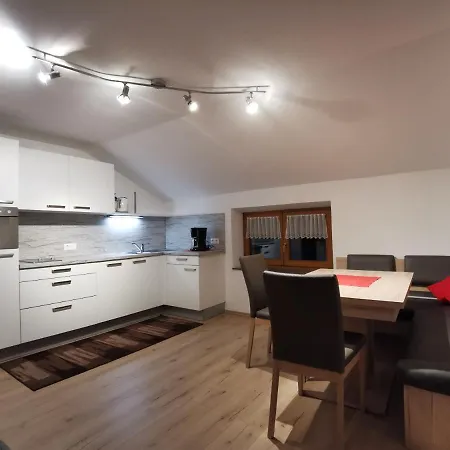 Gaestehaus Jogglerhof * Ramsau im Zillertal