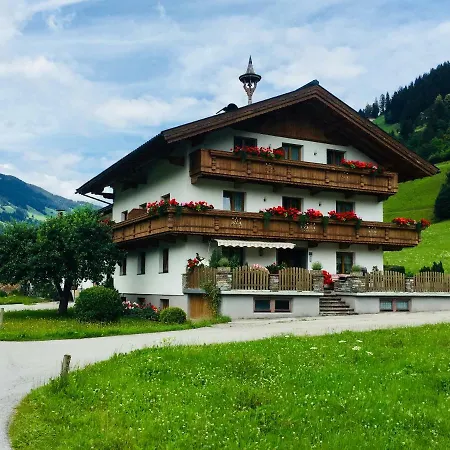 ホテル Gaestehaus Jogglerhof ラムサウ・イム・ツィラータール