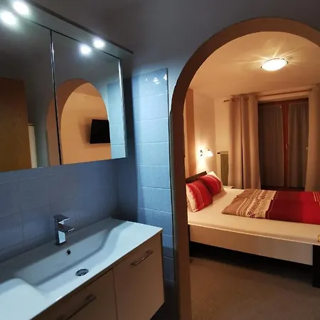 Отель Gaestehaus Jogglerhof Рамзау (Циллерталь)